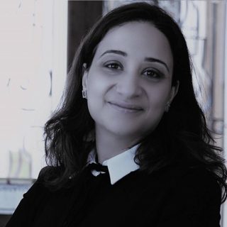 http://old.eurafricanforum.org/wp-content/uploads/2019/04/Khadija-7-320x320.jpg